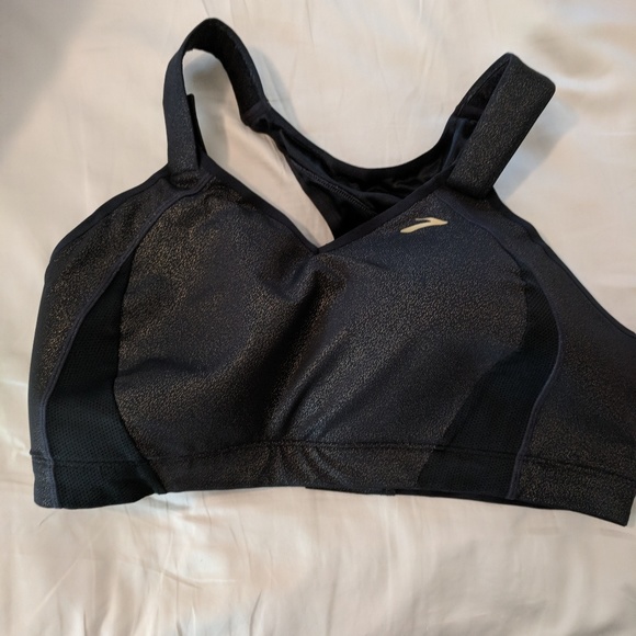 Brooks Other - Brooks Juno high impact sports bra